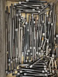 Spannmittel Gewindestangen M24 guter Zustand