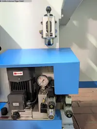 Toolroom Milling Machine - Universal AVIA FNE40 Z photo on Industry-Pilot