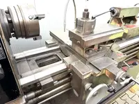 Tour à vis et à broche guidée VOEST DA 360 - Leit & Zugspindeldrehmaschine Images sur Industry-Pilot