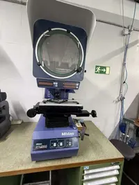 Messsystem Mitutoyo Corporation PJ-A3000 guter Zustand