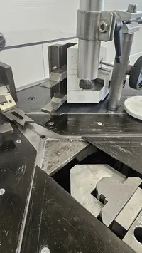 آلات ربط الزوايا Pressta Eisele Pressta 2000 الصورة على Industry-Pilot