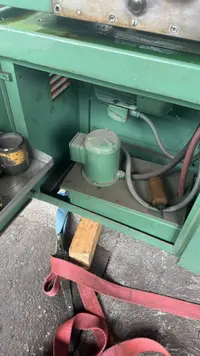 Tour à vis et à broche guidée ZMM - SLIVEN C8C Images sur Industry-Pilot