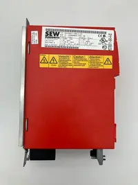  SEW EURODRIVE MOVITRAC B Frequenzumrichter MC07B0011-5A3-4-00 الصورة على Industry-Pilot