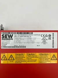 SEW EURODRIVE MOVITRAC B Frequenzumrichter MC07B0008-5A3-4-S0 guter Zustand
