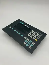  Siemens Bedientafel SINUMERIK 840D OP030 6FC5203-0AB00-0AA0 guter Zustand