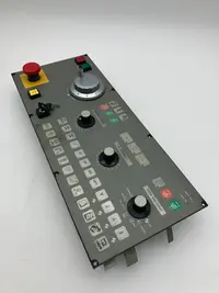  Mitsubishi Bedienpanel MOP01B-1 фото на Industry-Pilot