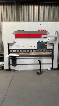  مكبس ثني هيدروليكي DURMA AD-S 25100 الصورة على Industry-Pilot
