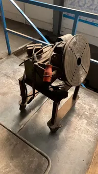 Schweißdrehtisch MERKLE D 300/60 guter Zustand