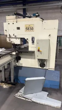 Lochstanze MUBEA VP 1000/620 guter Zustand