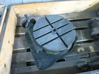  طاولة دائرية WALTER  الصورة على Industry-Pilot