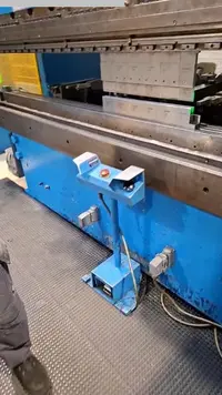 Abkantpresse - hydraulisch HÄMMERLE AP 200x3100 guter Zustand