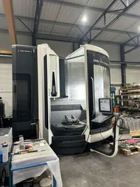 Bearbeitungszentrum - Universal DMG MORI DMU 105 Monoblock guter Zustand