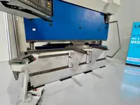 Presse plieuse hydraulique TRUMPF TRUMABEND V 230 Images sur Industry-Pilot