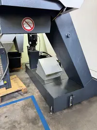Bearbeitungszentrum - Vertikal DMG CMX 800 V guter Zustand