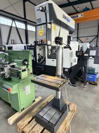  Perceuse à colonne SERRMAC R32 Images sur Industry-Pilot