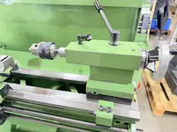 Tour à vis et à broche guidée EMCO-MAXIMAT SUPER 11 Images sur Industry-Pilot