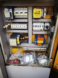 Leit- und Zugspindeldrehmaschine VDF-BOEHRINGER DUE 560 guter Zustand