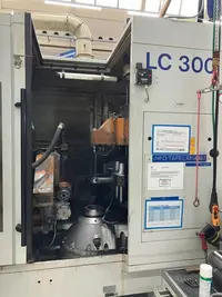 Fraiseuse à roulage d'engrenages - verticale LIEBHERR LC300 Images sur Industry-Pilot