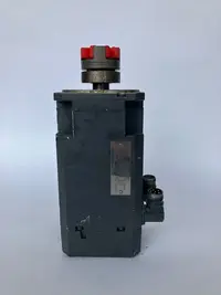  Synchronous servomotor Servomotor Siemens 1FT6061-1AF71-3AG1 photo on Industry-Pilot