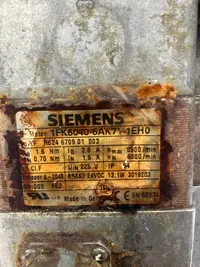 Synchronservomotor Servomotor Siemens 1FK6040-6AK71-1EH0 guter Zustand