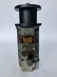Synchronservomotor Servomotor Siemens 1FK6040-6AK71-1EH0 guter Zustand