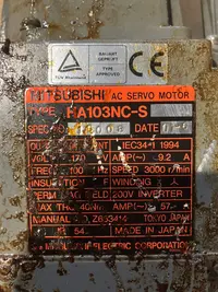 Синхронный сервомотор Mitsubishi AC Servo Motor HA103NC-S mit Riemenscheibe фото на Industry-Pilot