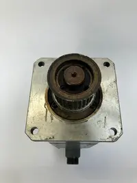 محرك سيرفو متزامن Mitsubishi AC Servo Motor HA203NC-S الصورة على Industry-Pilot