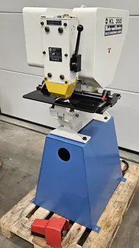  Lochstanzmaschinen Mubea KL 350 