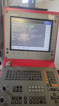 Bearbeitungszentrum - Universal KUNZMANN WF 650 CNC Fräsmaschine mit 4. Achse guter Zustand
