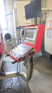 Bearbeitungszentrum - Universal KUNZMANN WF 650 CNC Fräsmaschine mit 4. Achse guter Zustand