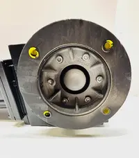 Servomotor LENZE Servo Motor MCS 12H15-RS0P1 guter Zustand