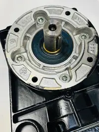 محرك ناقل الحركة Lenze Getriebemotor الصورة على Industry-Pilot