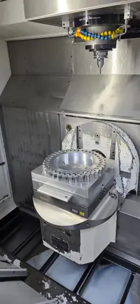 Bearbeitungszentrum - Universal MIKRON UCP 600 Vario guter Zustand