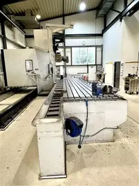 Bearbeitungszentrum - Universal SORALUCE SP 8000 guter Zustand