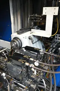 آلة صنفرة دائرية - خارجية JUNKER QUICKPOINT 3000/50 الصورة على Industry-Pilot