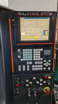 Bearbeitungszentrum - Vertikal MAZAK  VTC-200C guter Zustand