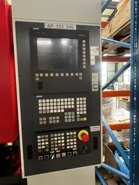 مركز المعالجة العمودي EMCO EMCOMILL E 600 – CNC Vertikal-Bearbeitungszentrum الصورة على Industry-Pilot