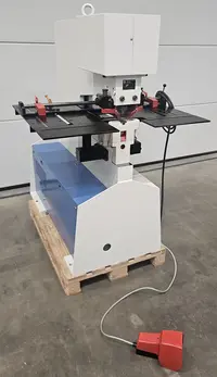  Lochstanzmaschinen Mubea KLH 300 