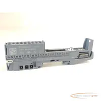   Siemens 6ES7193-6BP00-0BA0 Base-Unit E-Stand 04 SN V-KNAC5094 Neuwertig photo on Industry-Pilot