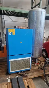  Screw air compressor BOGE SD10  mit K&auml;ltetrockner und 500 l Beh&auml;lter photo on Industry-Pilot