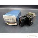  Relais Telemecanique ZB2-BW065 ZB2-BE101 Lampenhalter ungebraucht 60394-B225 Bilder auf Industry-Pilot