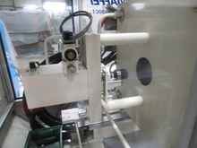  Injection molding machine - clamping force 250 - 999 kN KRAUSS MAFFEI KM 80-390 C1 48.800 h photo on Industry-Pilot