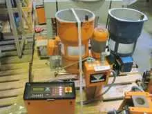  Koch volumetr. 3 – Komponenten Dosiereinheit MA2 + MA 4 V X 6 Liter Mischer bis 150 kgh, Bj. 2001 photo on Industry-Pilot