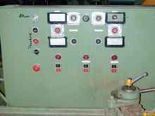 Станок для выборки фальца по периметру Harbs Umfälzautomat K2V фото на Industry-Pilot