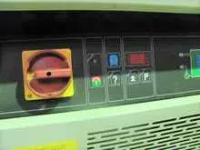  Regloplas TAE M10 4,4 kW Kälteleistung mit Pumpe und Tank 220 V Baujahr 2003 guter Zustand