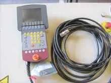  Wittmann W621 x=350 mm y vert. =1000mm Z=1250 mm +C Bj.2001 Images sur Industry-Pilot