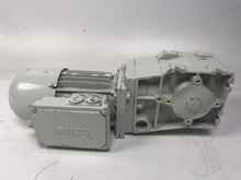   Lenze GKR04-2M HAR 063C42 Getriebemotor Elektromotor 0,45 kW 2480 rpm 1005 photo on Industry-Pilot