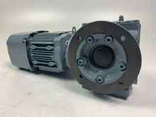  SEW Eurodrive SAF47DRS71S4BE05 Elektromotor Getriebemotor Motor 1700 rpm 0,37 kW photo on Industry-Pilot
