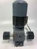  SEW SA40D171D2b/Z Getriebemotor Elektromotor Motor 2700 rpm 0,55 kW photo on Industry-Pilot