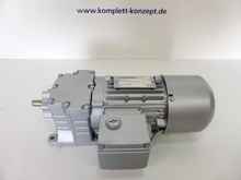  Siemens 2KJ1100-1CD13-1AP1-Z B00 Stirnradgetriebemotor Motor Getriebe Z18-LA71S4-L4N photo on Industry-Pilot